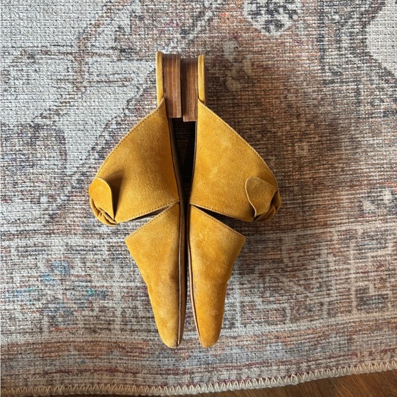 Jeffery Campbell Yellow Bow Flats - Picture 3 of 4